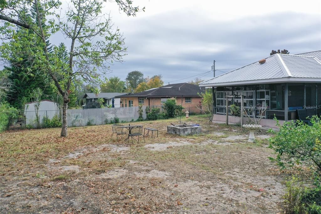 For Sale: $239,990 (2 beds, 2 baths, 1224 Square Feet)