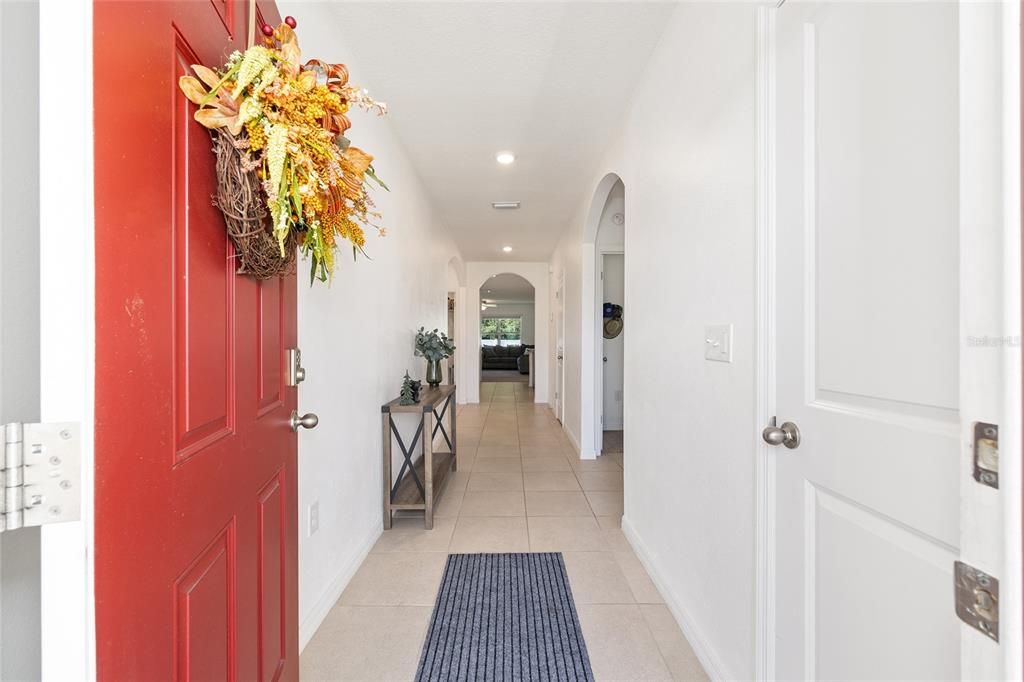 待售: $334,000 (4 贝兹, 2 浴室, 1827 平方英尺)