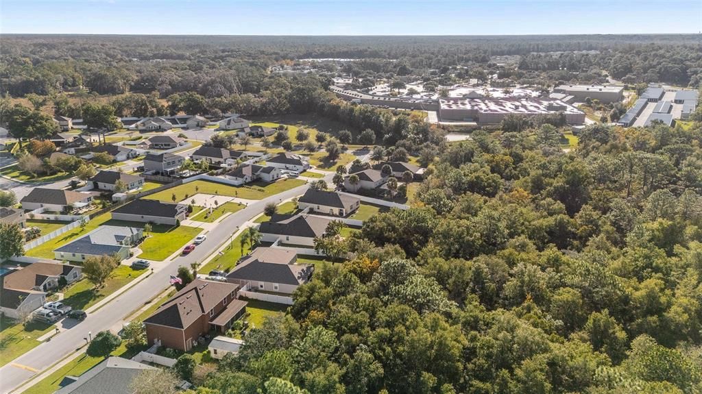 待售: $334,000 (4 贝兹, 2 浴室, 1827 平方英尺)