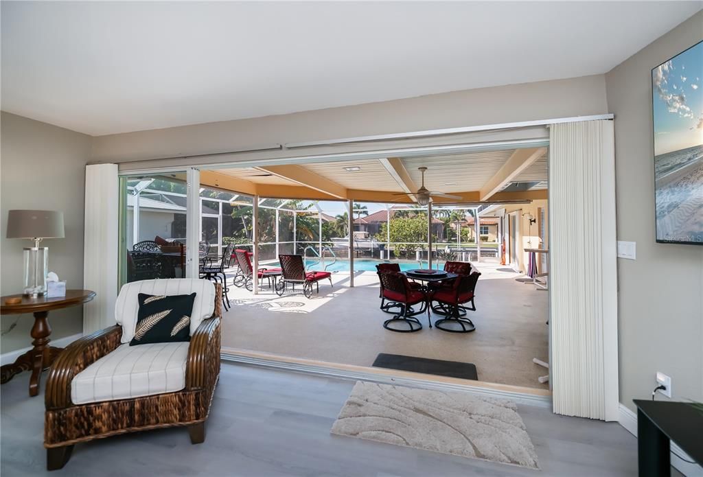 For Sale: $675,000 (4 beds, 2 baths, 2452 Square Feet)