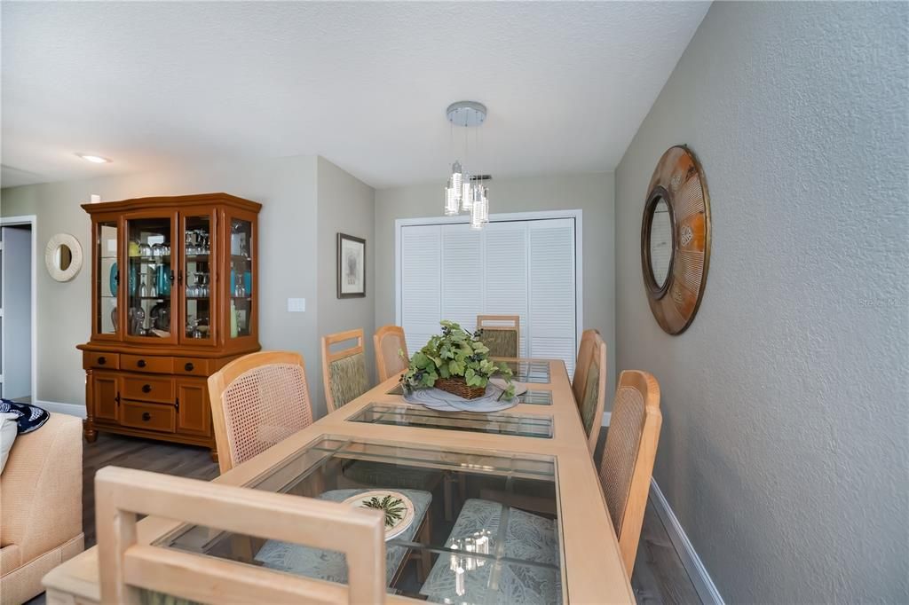 For Sale: $675,000 (4 beds, 2 baths, 2452 Square Feet)