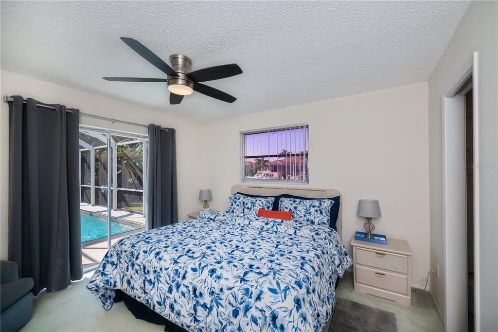 For Sale: $675,000 (4 beds, 2 baths, 2452 Square Feet)