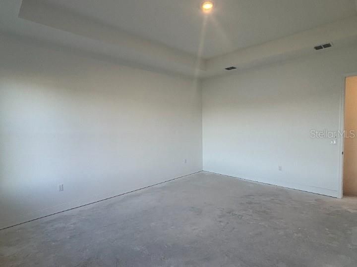 For Sale: $599,990 (4 beds, 3 baths, 2724 Square Feet)