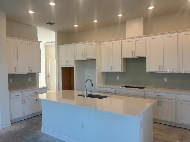 For Sale: $599,990 (4 beds, 3 baths, 2724 Square Feet)