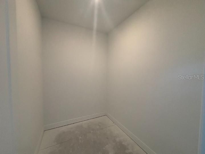 For Sale: $599,990 (4 beds, 3 baths, 2724 Square Feet)