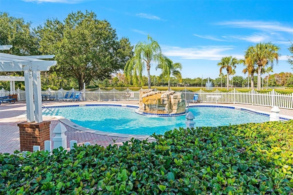 For Sale: $449,900 (4 beds, 2 baths, 1976 Square Feet)