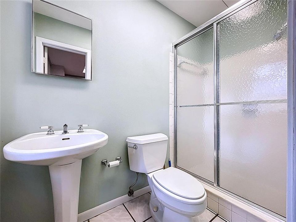 For Rent: $3,300 (4 beds, 3 baths, 2692 Square Feet)