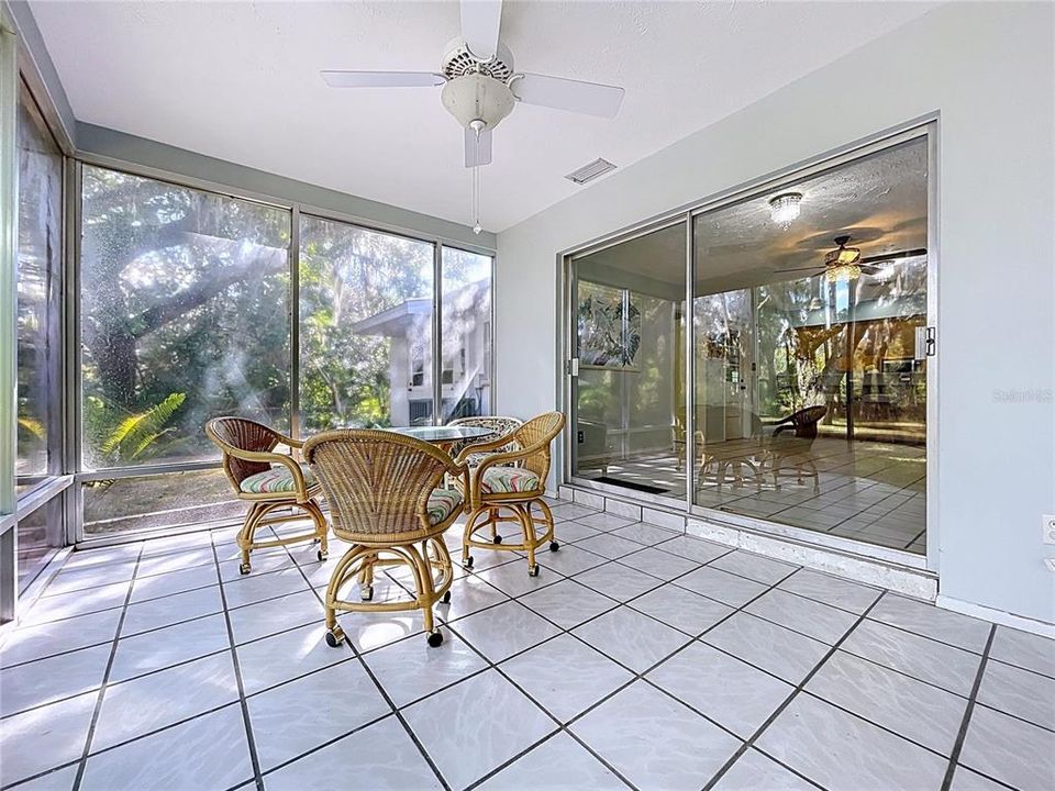 For Rent: $3,300 (4 beds, 3 baths, 2692 Square Feet)