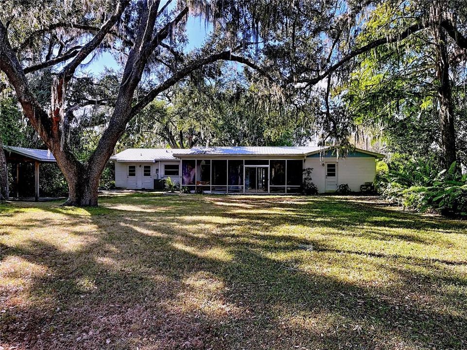 For Rent: $3,300 (4 beds, 3 baths, 2692 Square Feet)