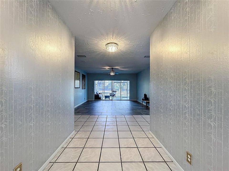 For Rent: $3,300 (4 beds, 3 baths, 2692 Square Feet)