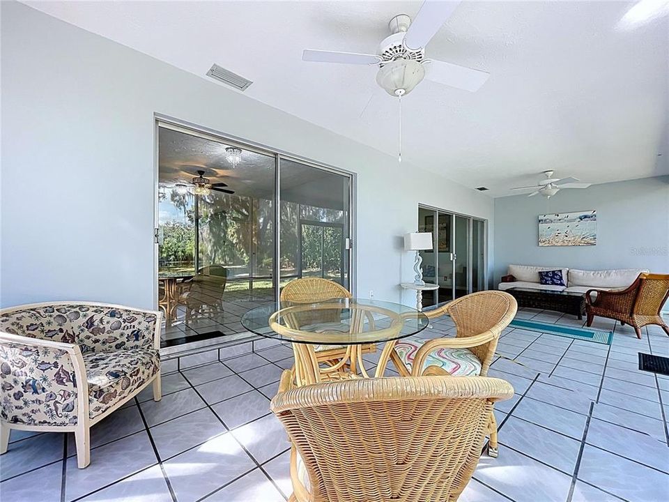 For Rent: $3,300 (4 beds, 3 baths, 2692 Square Feet)