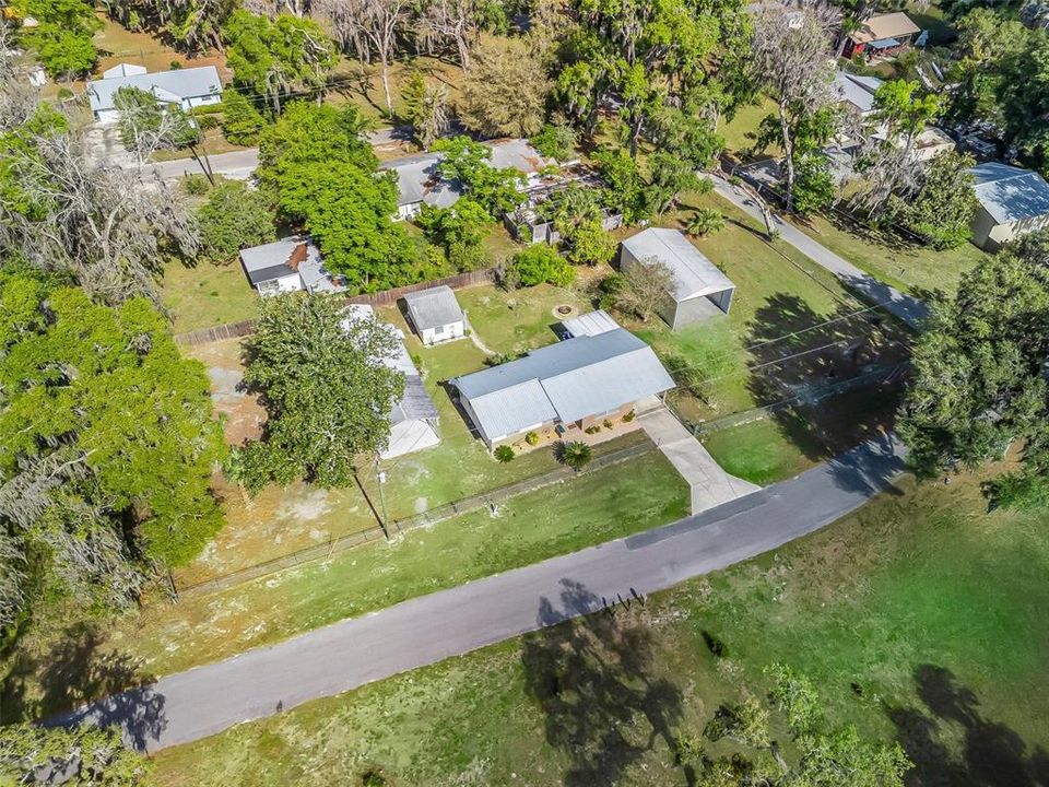 Active With Contract: $284,500 (2 beds, 1 baths, 1230 Square Feet)