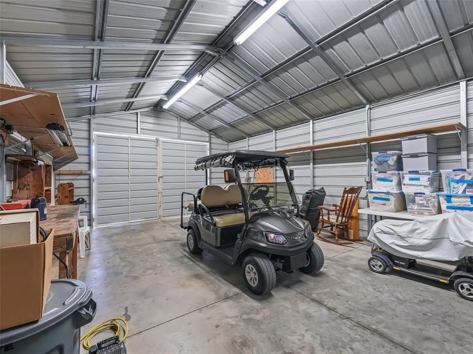 Active With Contract: $284,500 (2 beds, 1 baths, 1230 Square Feet)