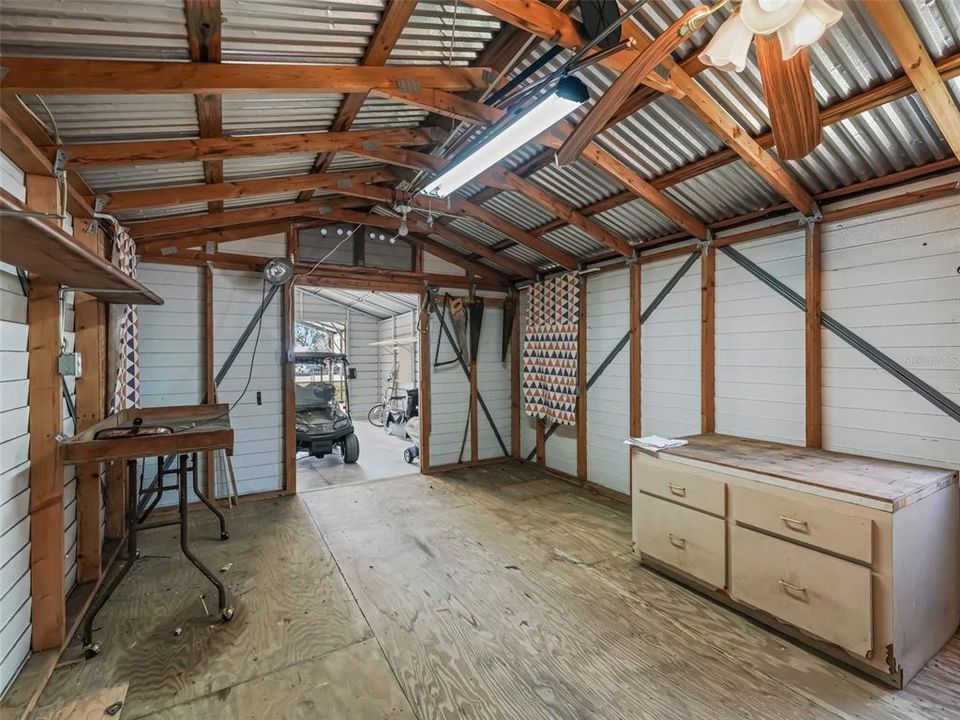 Active With Contract: $284,500 (2 beds, 1 baths, 1230 Square Feet)