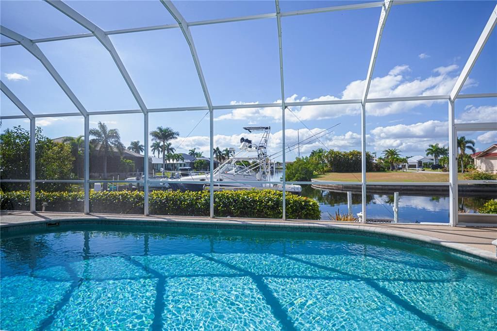 En Venta: $850,000 (3 camas, 3 baños, 2255 Pies cuadrados)