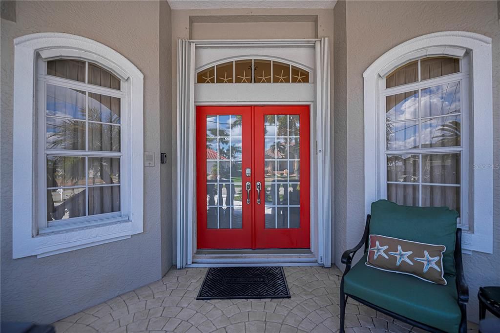 En Venta: $850,000 (3 camas, 3 baños, 2255 Pies cuadrados)