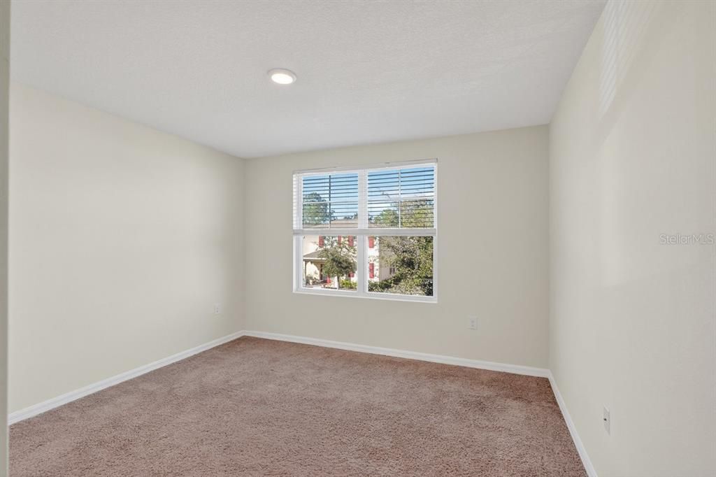 For Sale: $269,000 (3 beds, 2 baths, 1648 Square Feet)