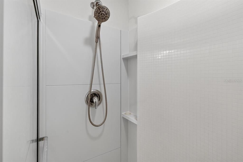 For Sale: $269,000 (3 beds, 2 baths, 1648 Square Feet)