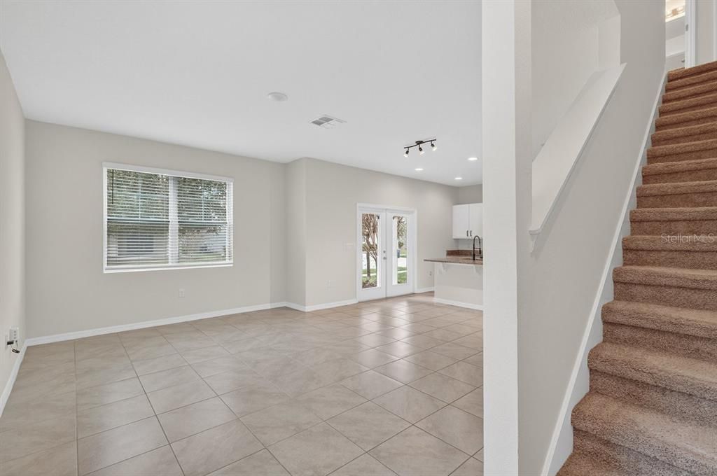 For Sale: $269,000 (3 beds, 2 baths, 1648 Square Feet)