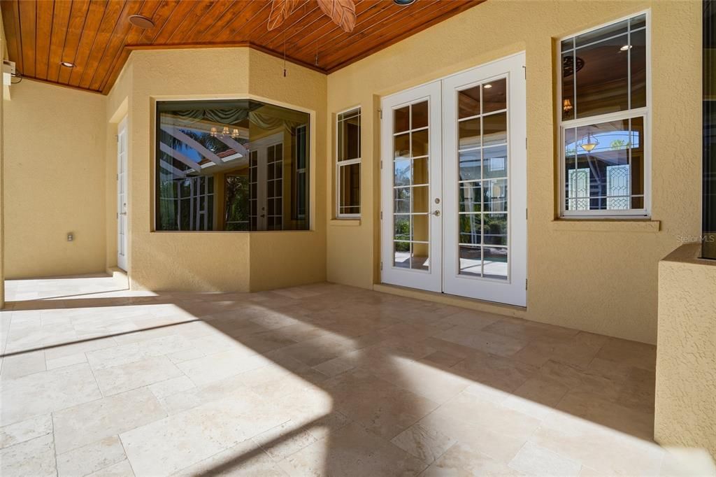 En Venta: $1,100,000 (5 camas, 4 baños, 4324 Pies cuadrados)