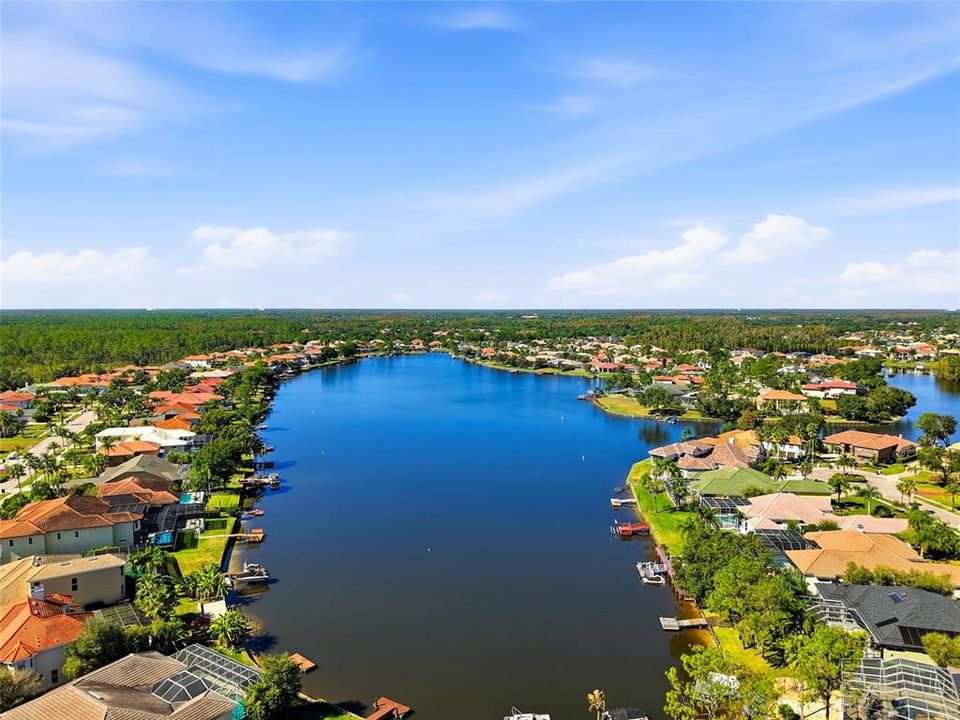 En Venta: $1,100,000 (5 camas, 4 baños, 4324 Pies cuadrados)