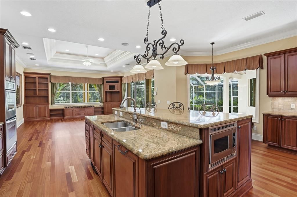 En Venta: $1,100,000 (5 camas, 4 baños, 4324 Pies cuadrados)