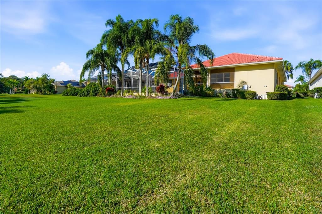 En Venta: $1,100,000 (5 camas, 4 baños, 4324 Pies cuadrados)