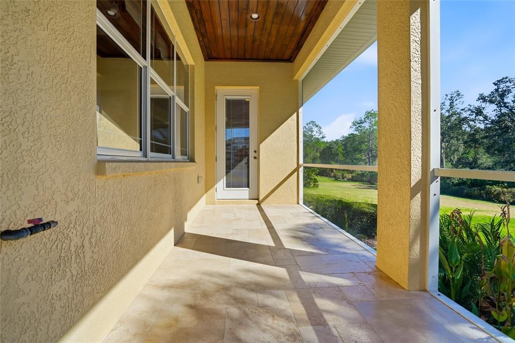 En Venta: $1,100,000 (5 camas, 4 baños, 4324 Pies cuadrados)