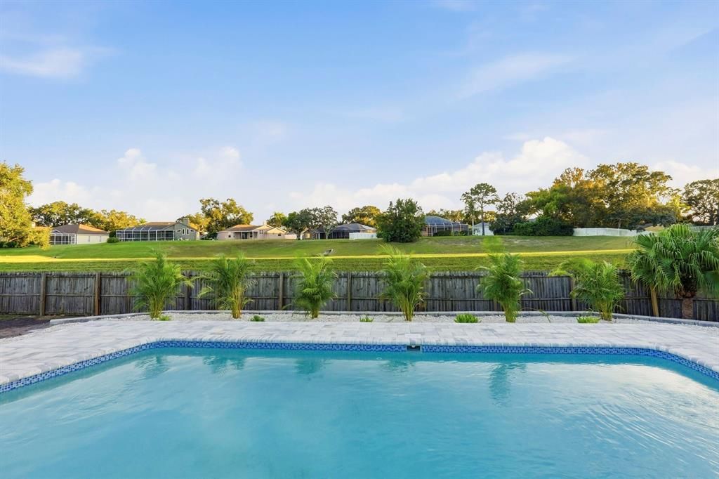 For Sale: $549,899 (3 beds, 2 baths, 1474 Square Feet)