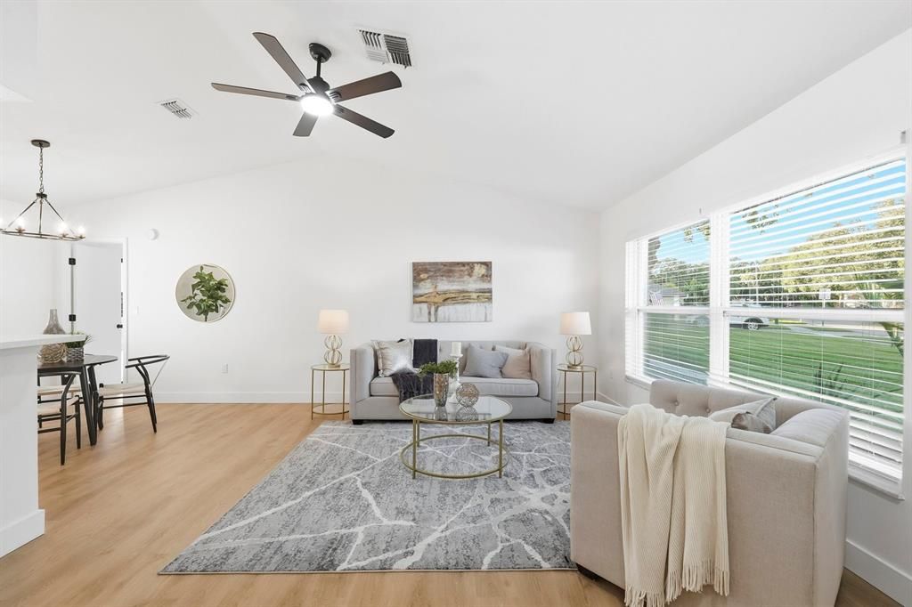 For Sale: $549,899 (3 beds, 2 baths, 1474 Square Feet)