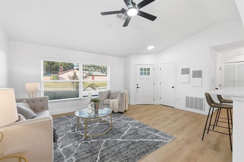 For Sale: $549,899 (3 beds, 2 baths, 1474 Square Feet)