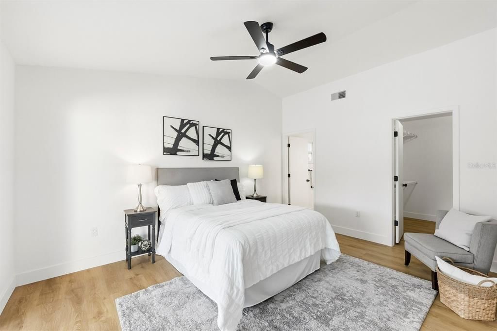 For Sale: $549,899 (3 beds, 2 baths, 1474 Square Feet)