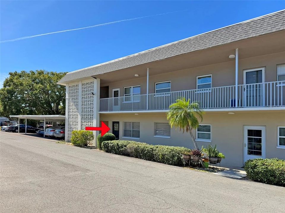 На продажу: $100,000 (2 спален, 2 ванн, 1029 Квадратных фут)