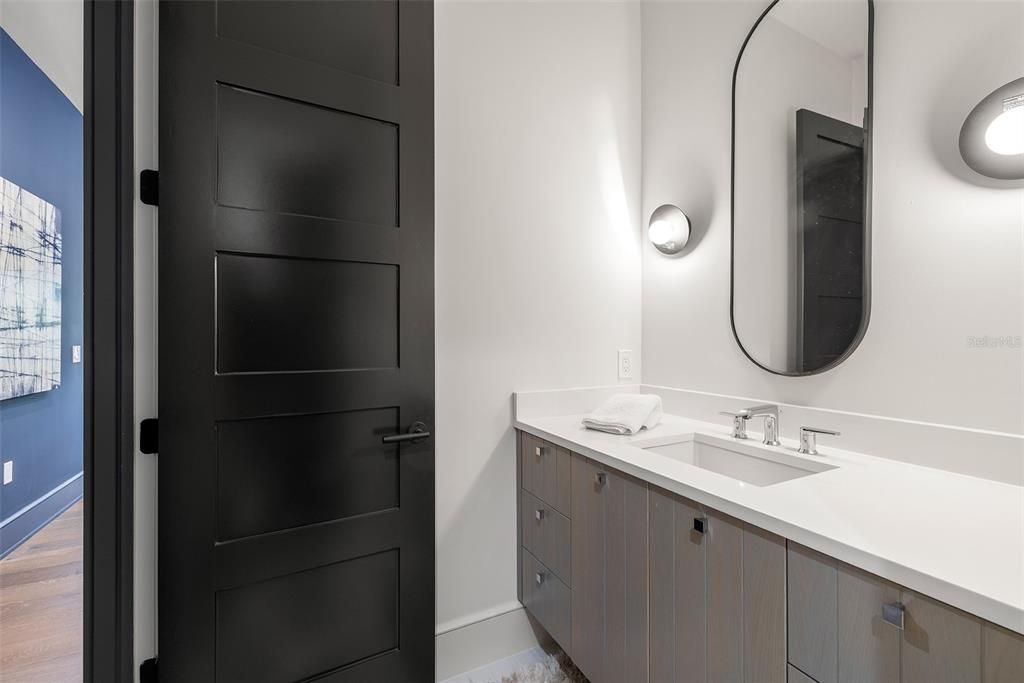 For Sale: $4,998,000 (5 beds, 5 baths, 5889 Square Feet)