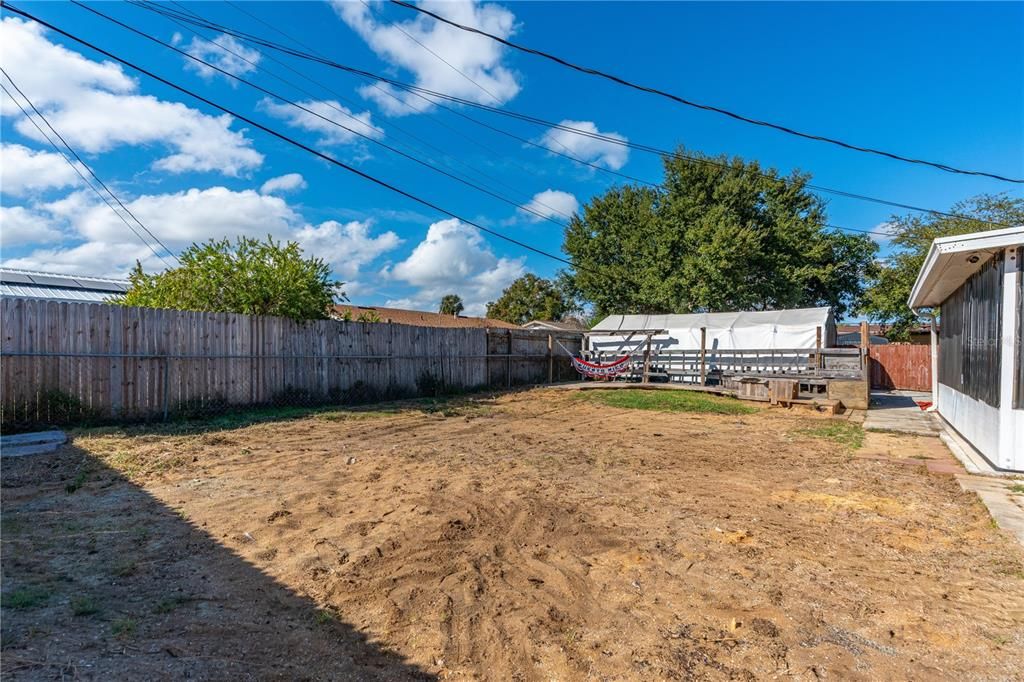 En Venta: $235,000 (3 camas, 2 baños, 1172 Pies cuadrados)