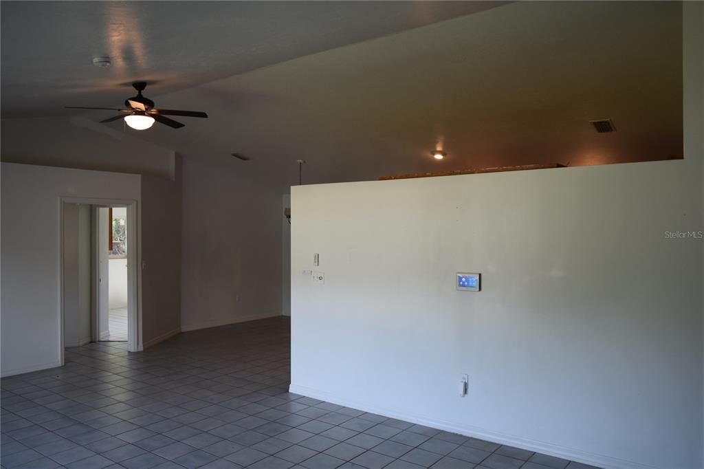 En Venta: $275,000 (2 camas, 2 baños, 1485 Pies cuadrados)