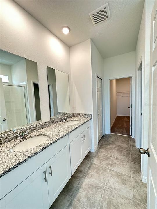 出租: $2,600 (4 贝兹, 2 浴室, 2226 平方英尺)