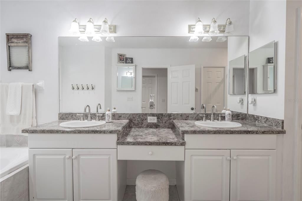 En Renta: $3,800 (3 camas, 2 baños, 2348 Pies cuadrados)