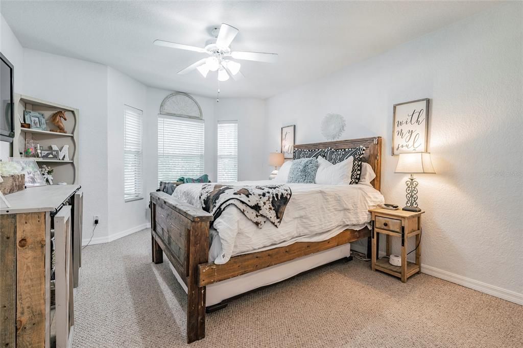 En Renta: $3,800 (3 camas, 2 baños, 2348 Pies cuadrados)