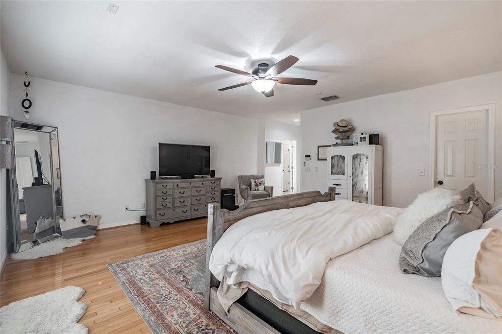 En Renta: $3,800 (3 camas, 2 baños, 2348 Pies cuadrados)