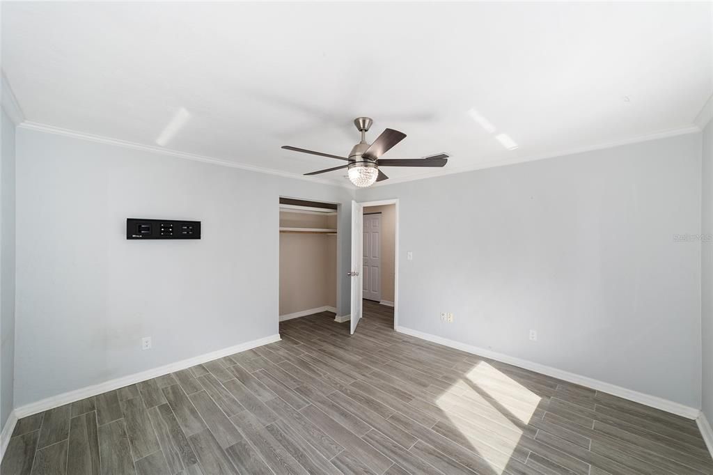 待售: $349,999 (3 贝兹, 2 浴室, 1680 平方英尺)