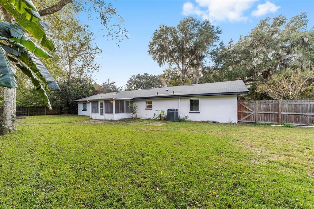 待售: $349,999 (3 贝兹, 2 浴室, 1680 平方英尺)