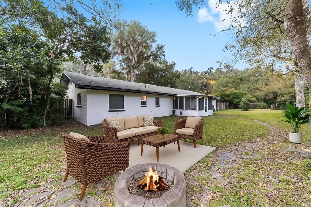 待售: $349,999 (3 贝兹, 2 浴室, 1680 平方英尺)