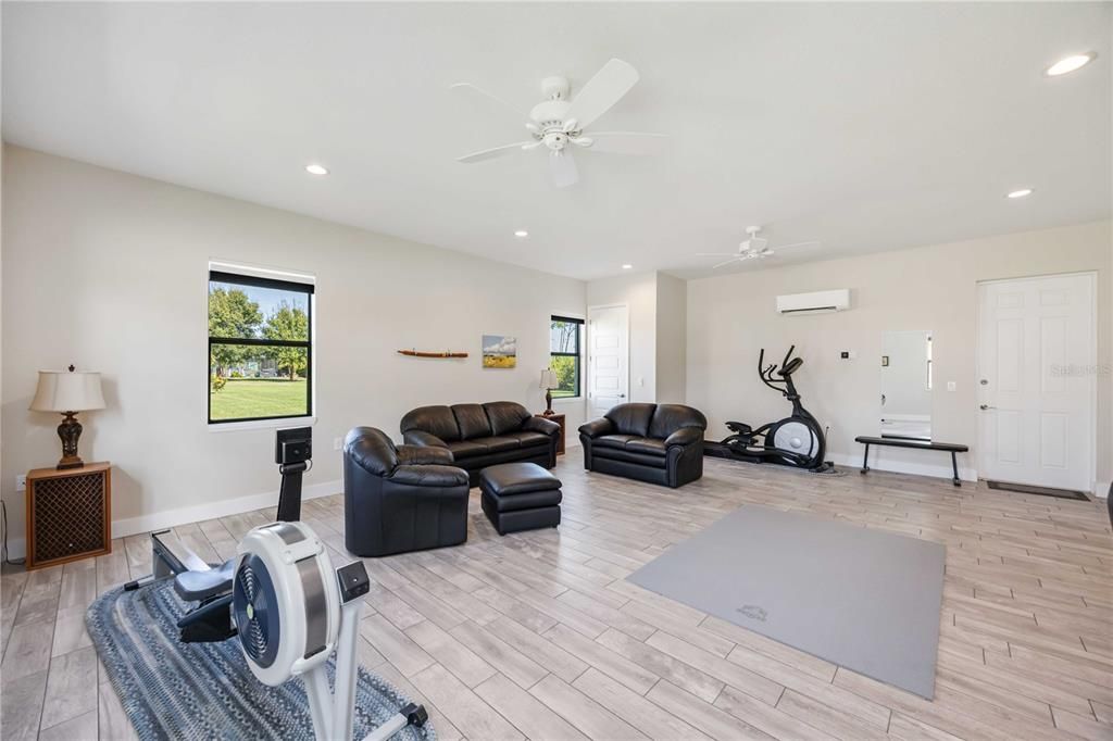 待售: $850,000 (3 贝兹, 3 浴室, 2750 平方英尺)