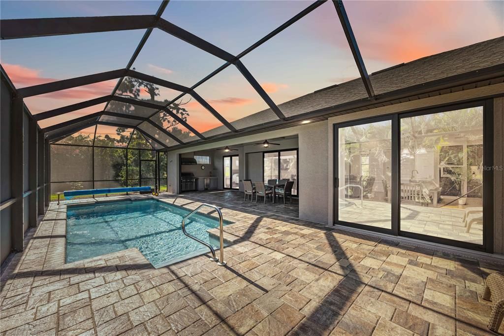 待售: $850,000 (3 贝兹, 3 浴室, 2750 平方英尺)