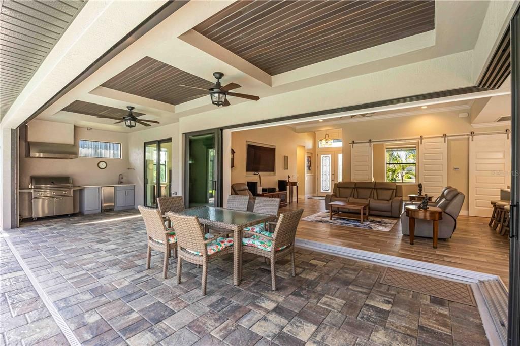 待售: $850,000 (3 贝兹, 3 浴室, 2750 平方英尺)