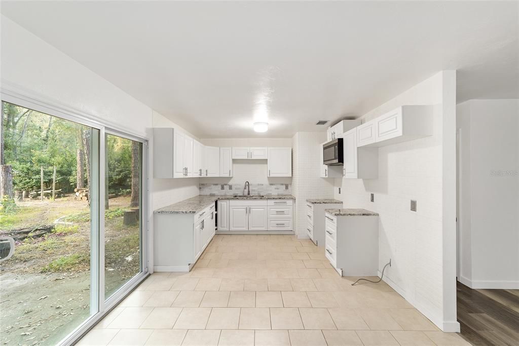 En Venta: $259,900 (3 camas, 1 baños, 1118 Pies cuadrados)