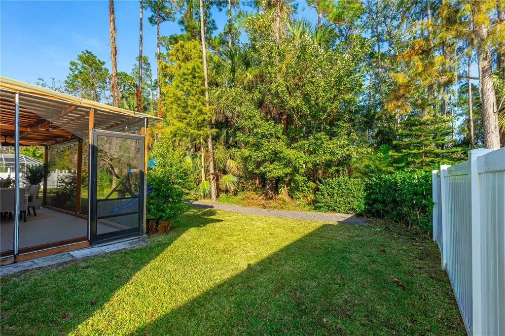 For Sale: $399,999 (4 beds, 2 baths, 1622 Square Feet)