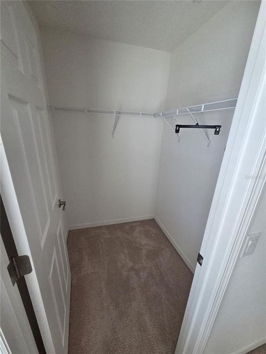 For Rent: $2,350 (4 beds, 3 baths, 2814 Square Feet)