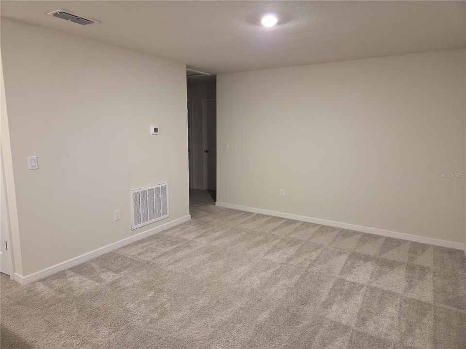 For Rent: $2,450 (4 beds, 3 baths, 2178 Square Feet)